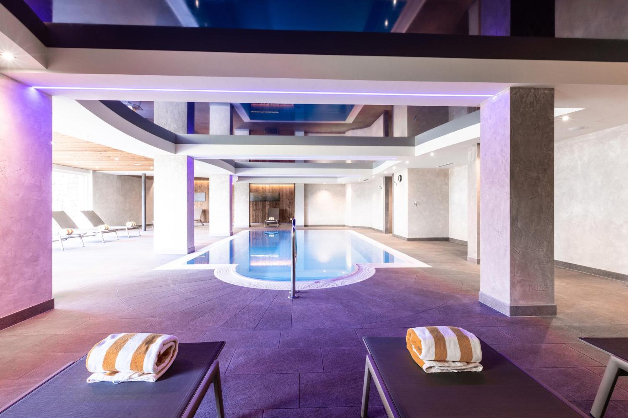 Hotel Zum Loewen - Al Leone Mölten Dış mekan fotoğraf