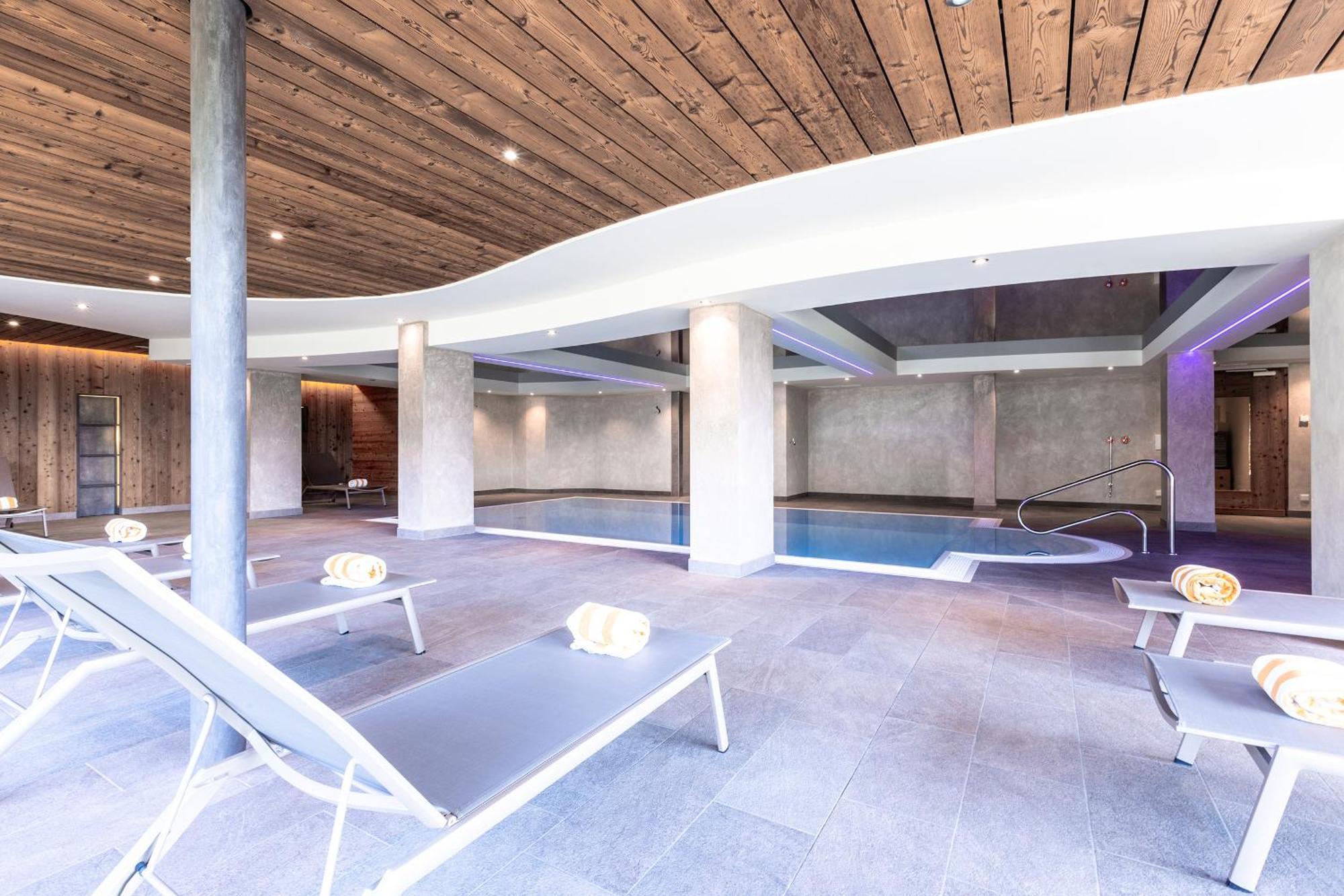 Hotel Zum Loewen - Al Leone Mölten Dış mekan fotoğraf
